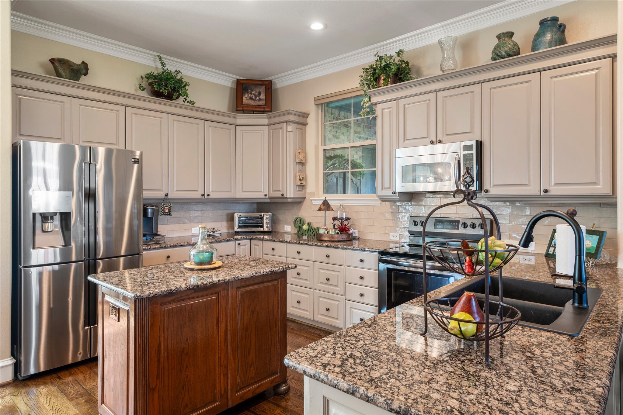 208 Cape Shore Drive Mabank TX 75143