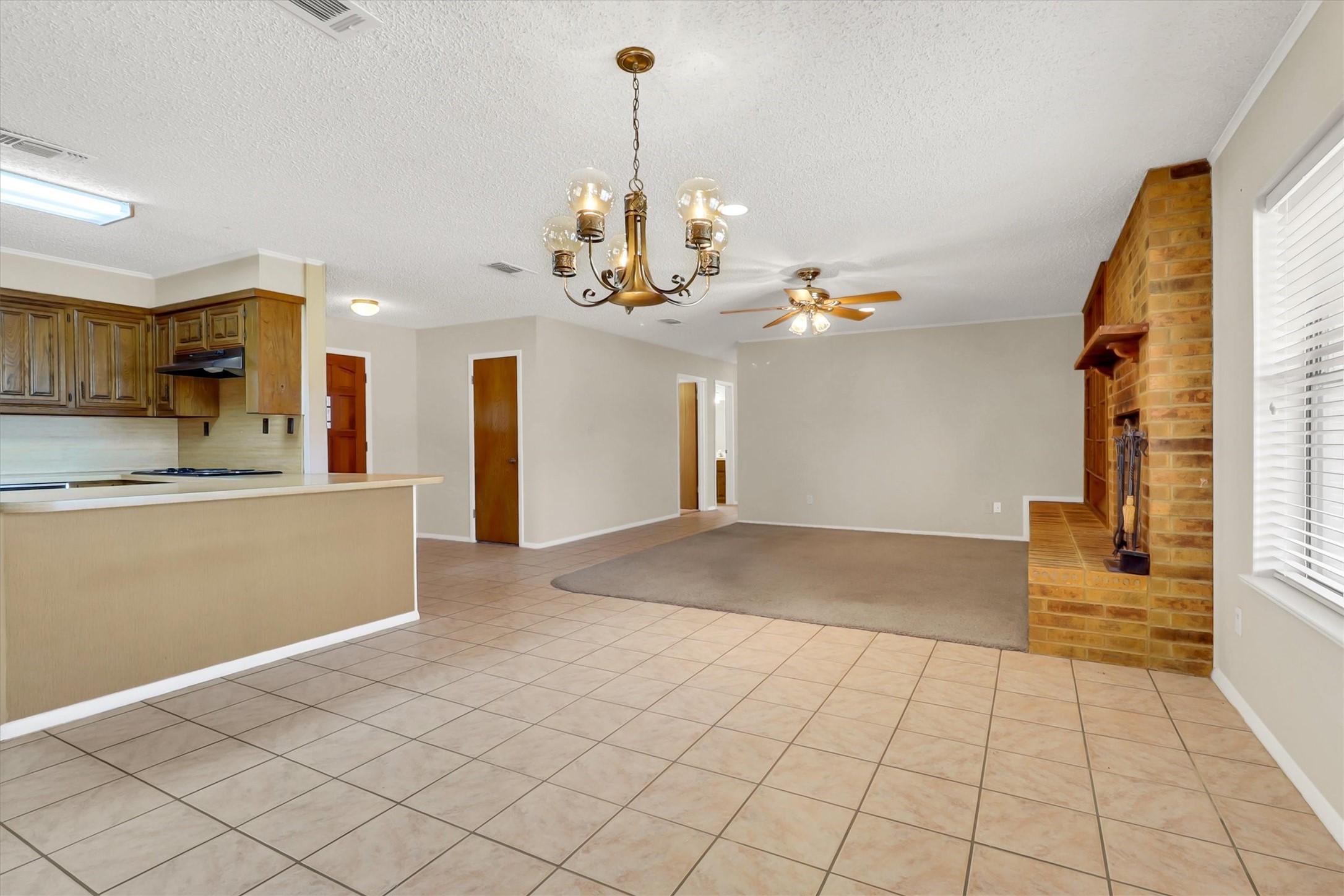 104 Navajo Trail Gainesville TX 76240