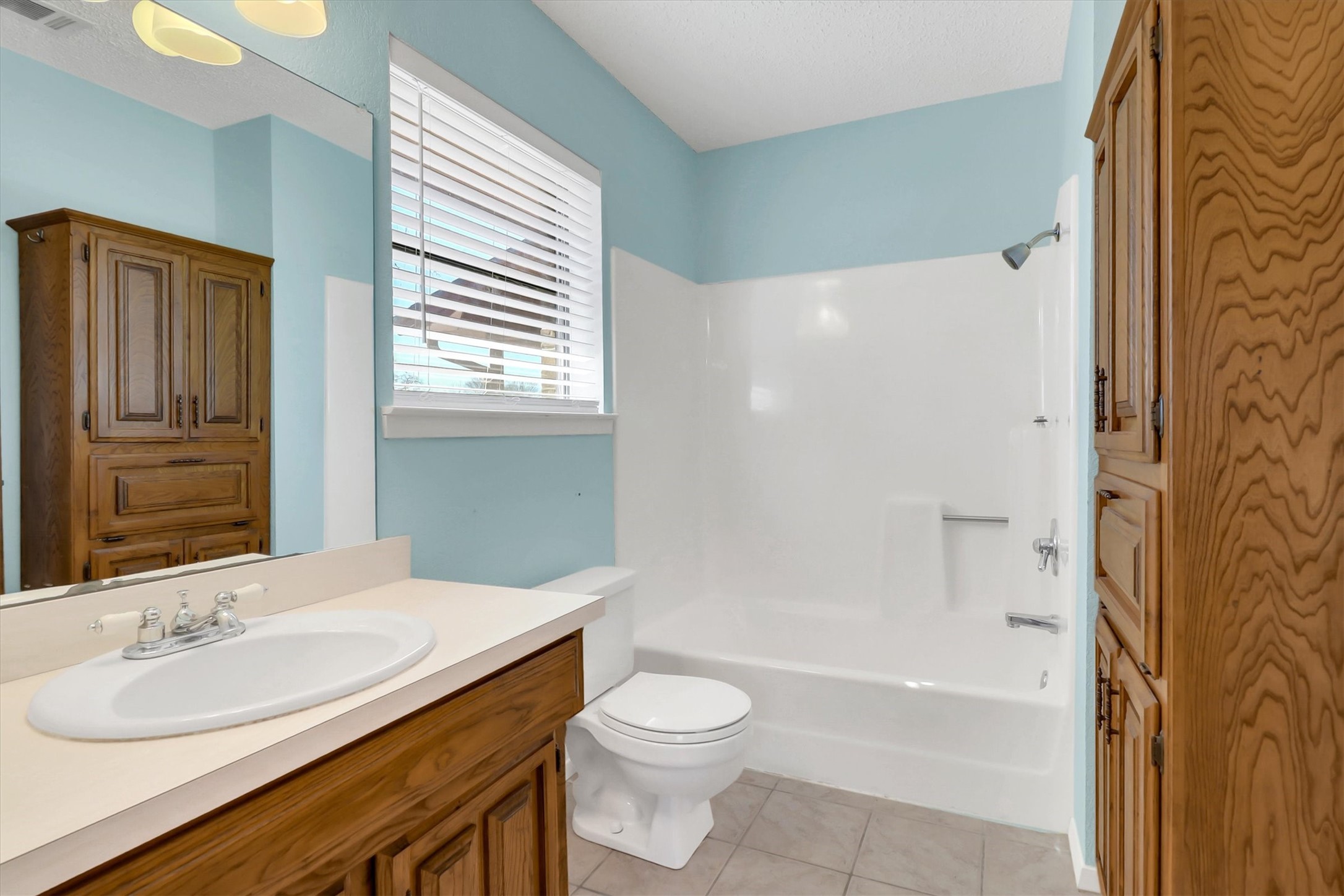 104 Navajo Trail Gainesville TX 76240