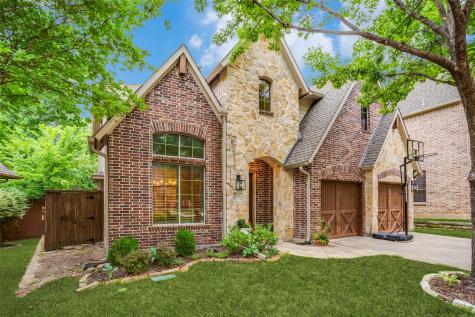 2242 Forest Hollow Park Dallas TX 75228