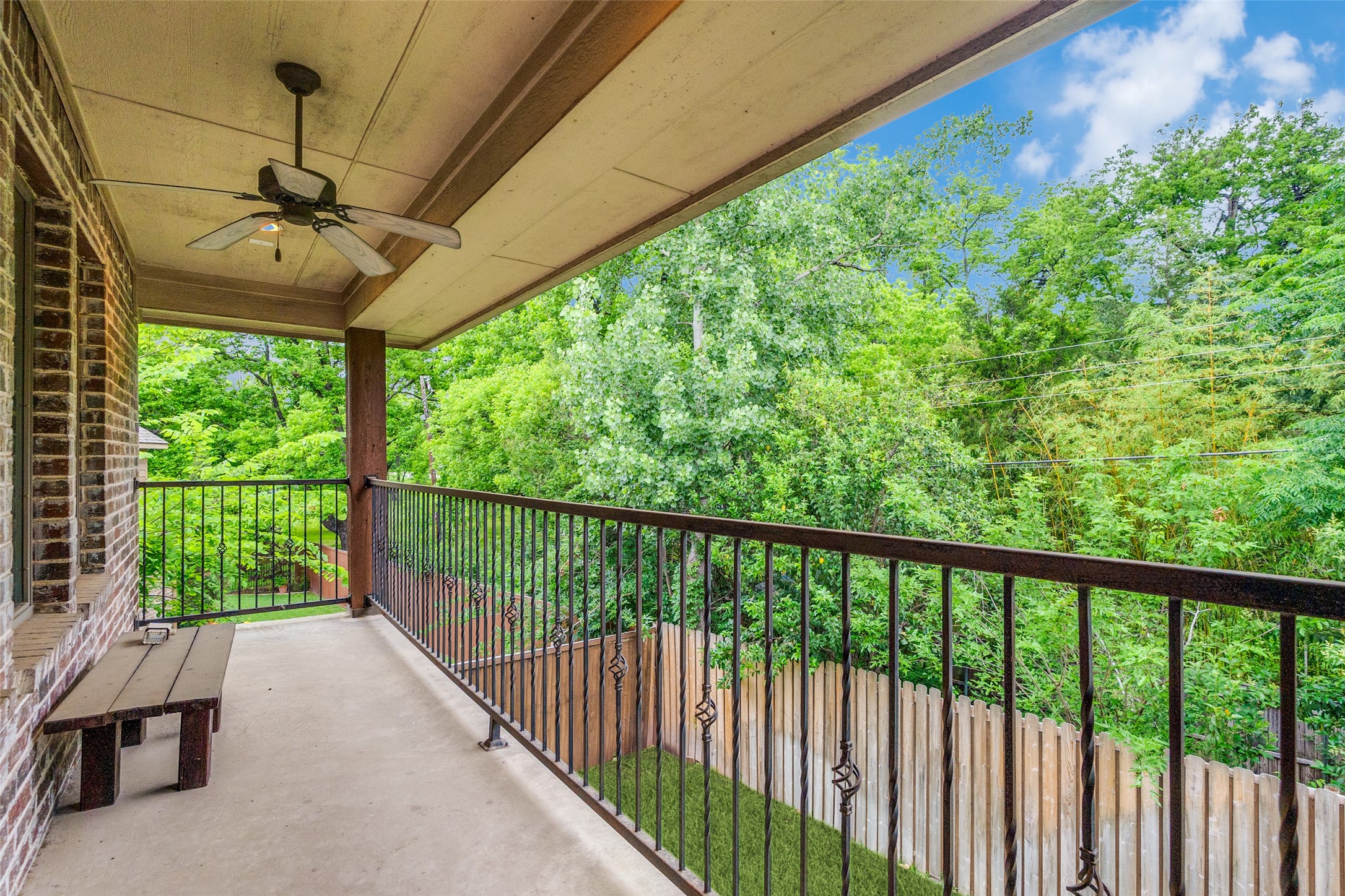 2242 Forest Hollow Park Dallas TX 75228