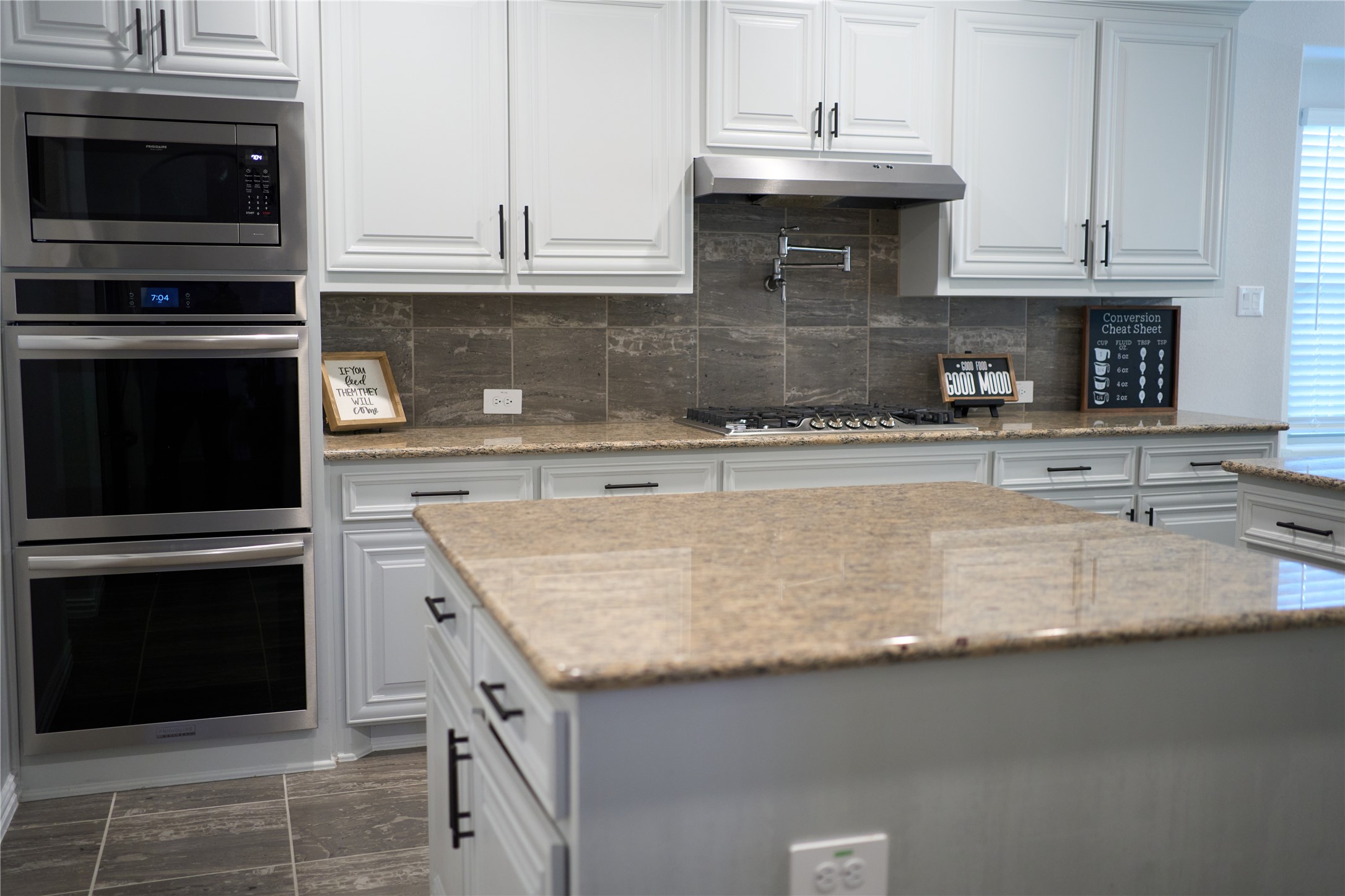 105 Wild River Court Desoto TX 75115