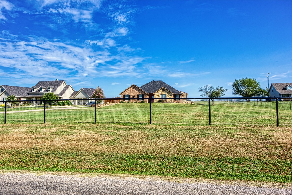 171 Ferguson Road Whitesboro TX 76273