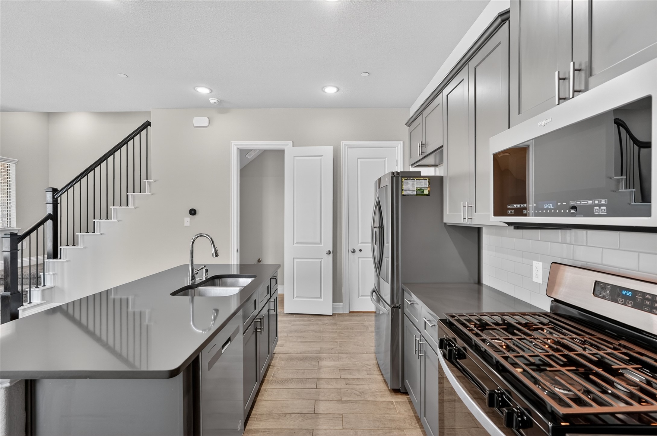 1511 Perrin Lane Farmers Branch TX 75234