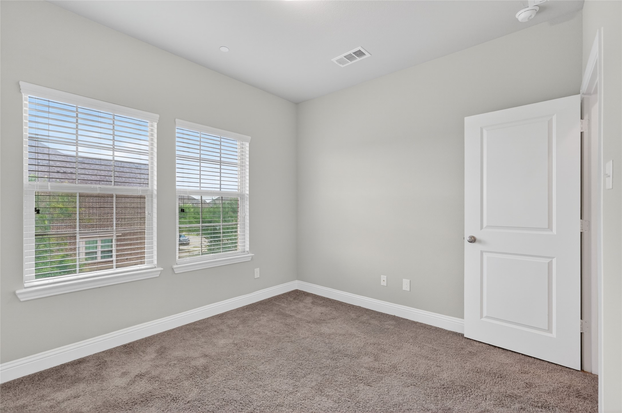 1511 Perrin Lane Farmers Branch TX 75234