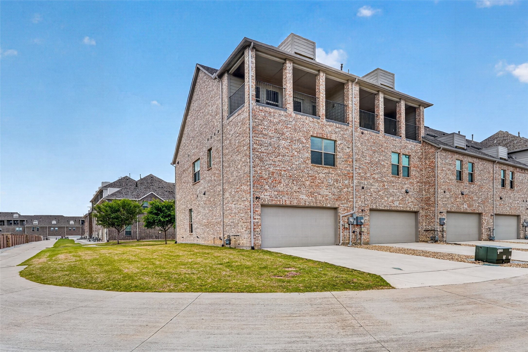 1511 Perrin Lane Farmers Branch TX 75234