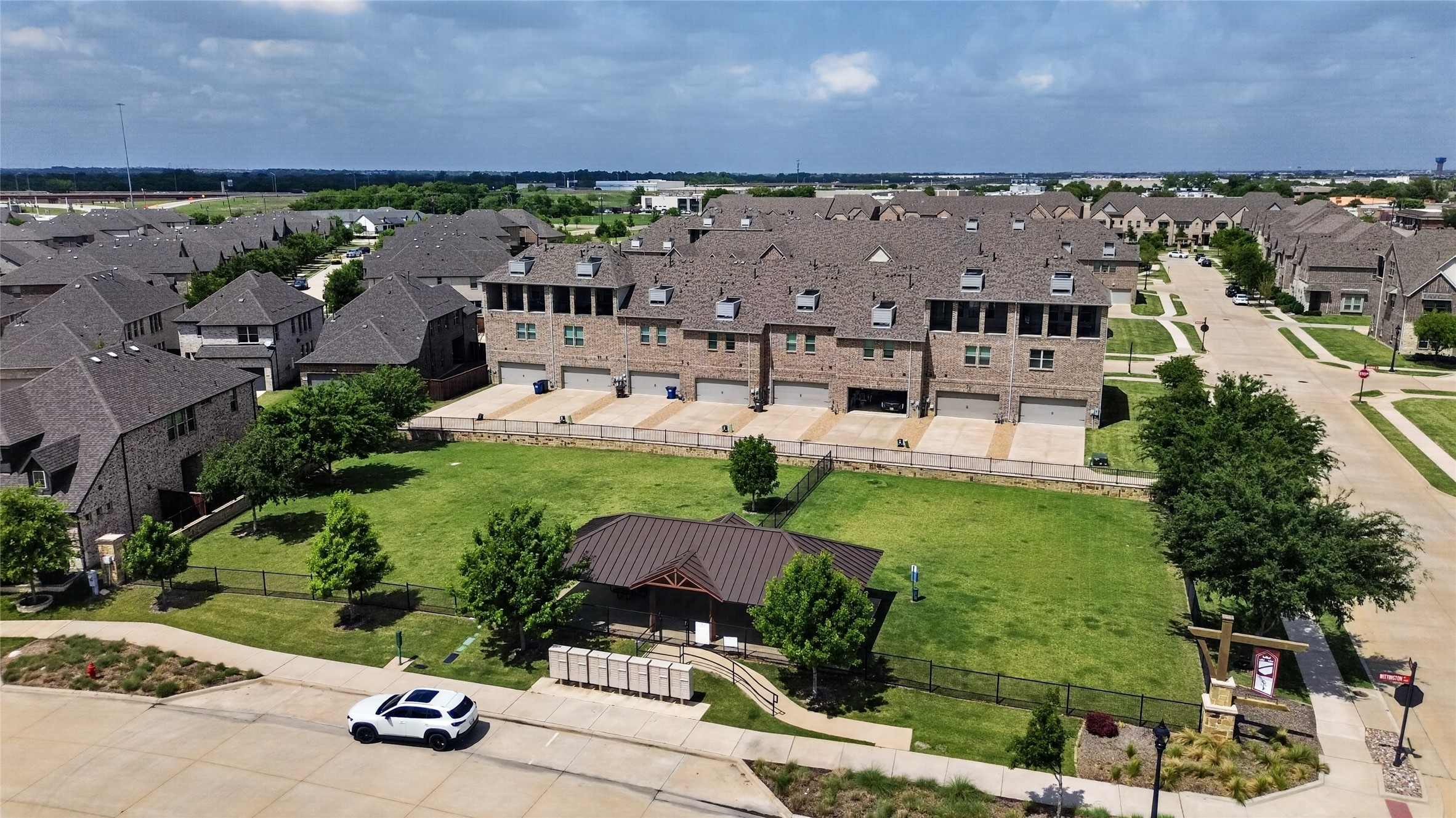 1511 Perrin Lane Farmers Branch TX 75234