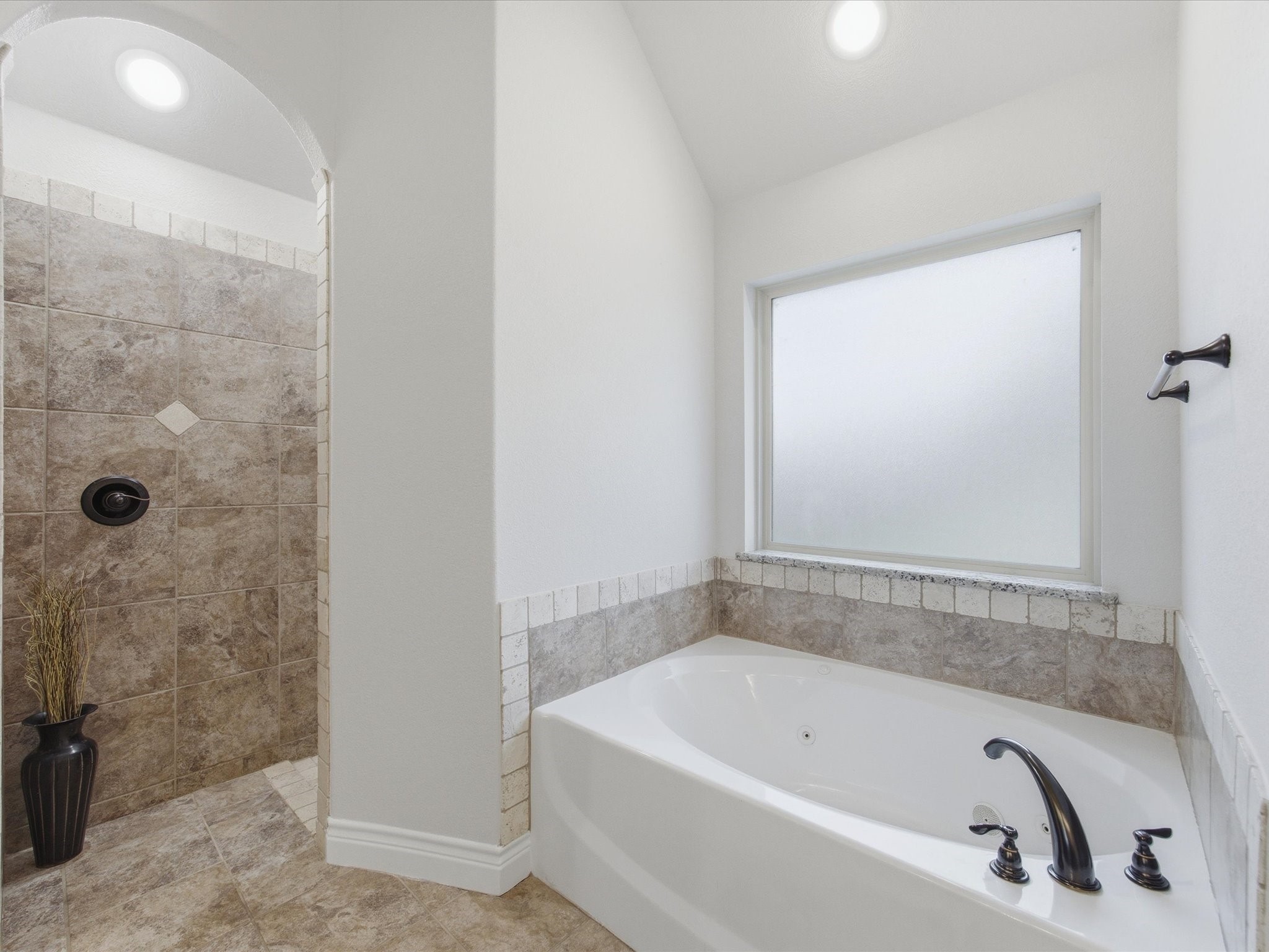 12204 Lighthouse Hill Azle TX 76020