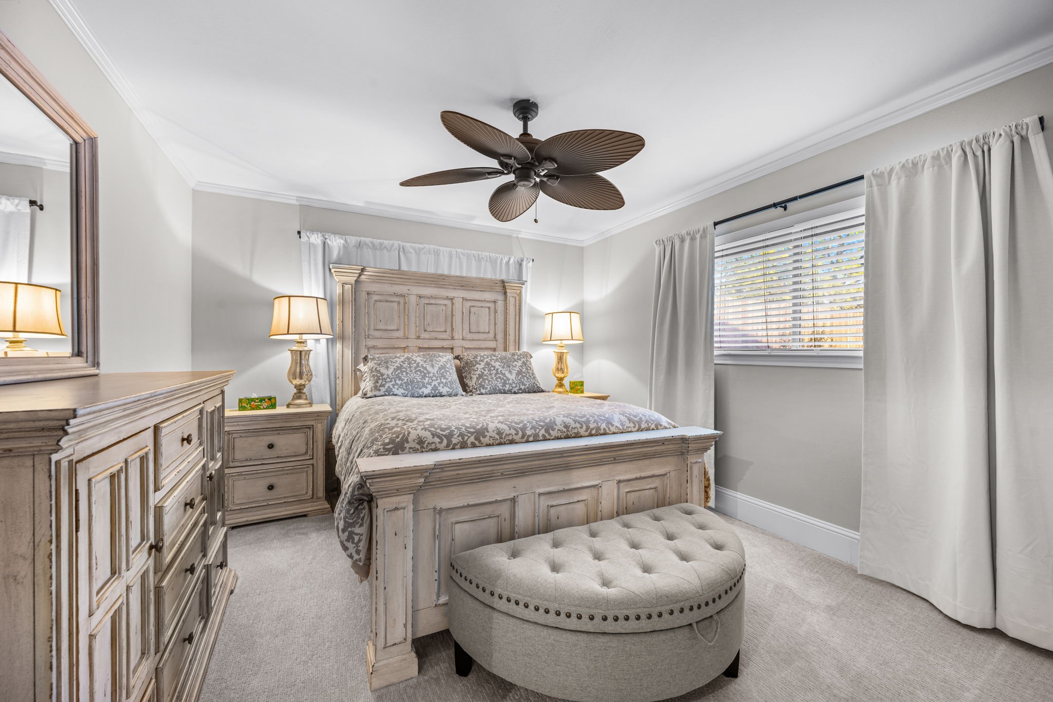 3556 Royal Lane Dallas TX 75229