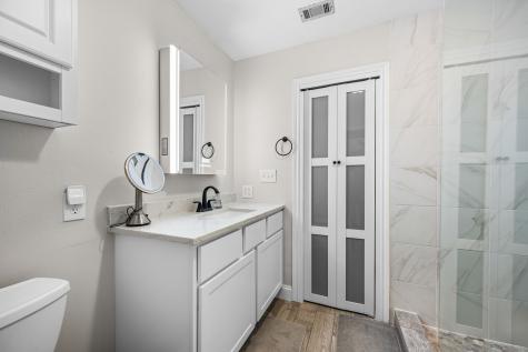 3556 Royal Lane Dallas TX 75229