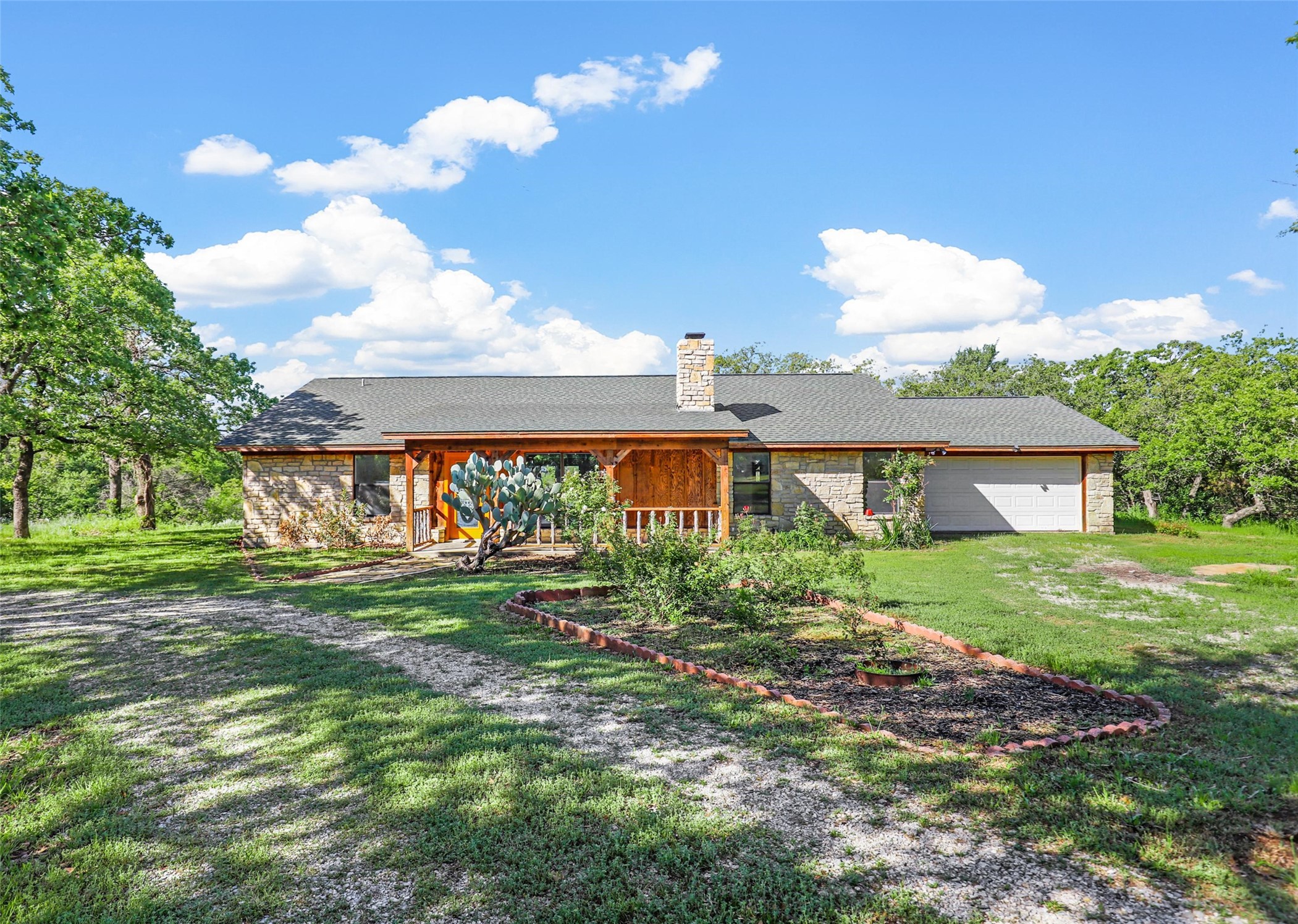 2350 N Lakeview Drive Palo Pinto TX 76484
