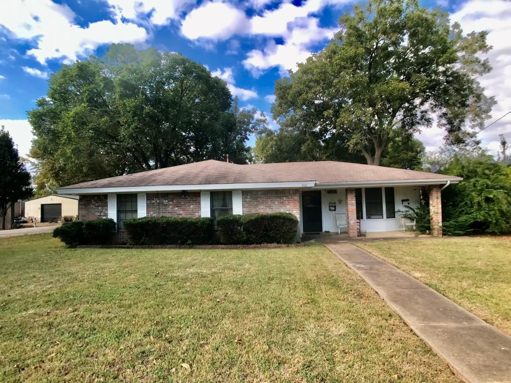 401 N Main Street Crandall TX 75114