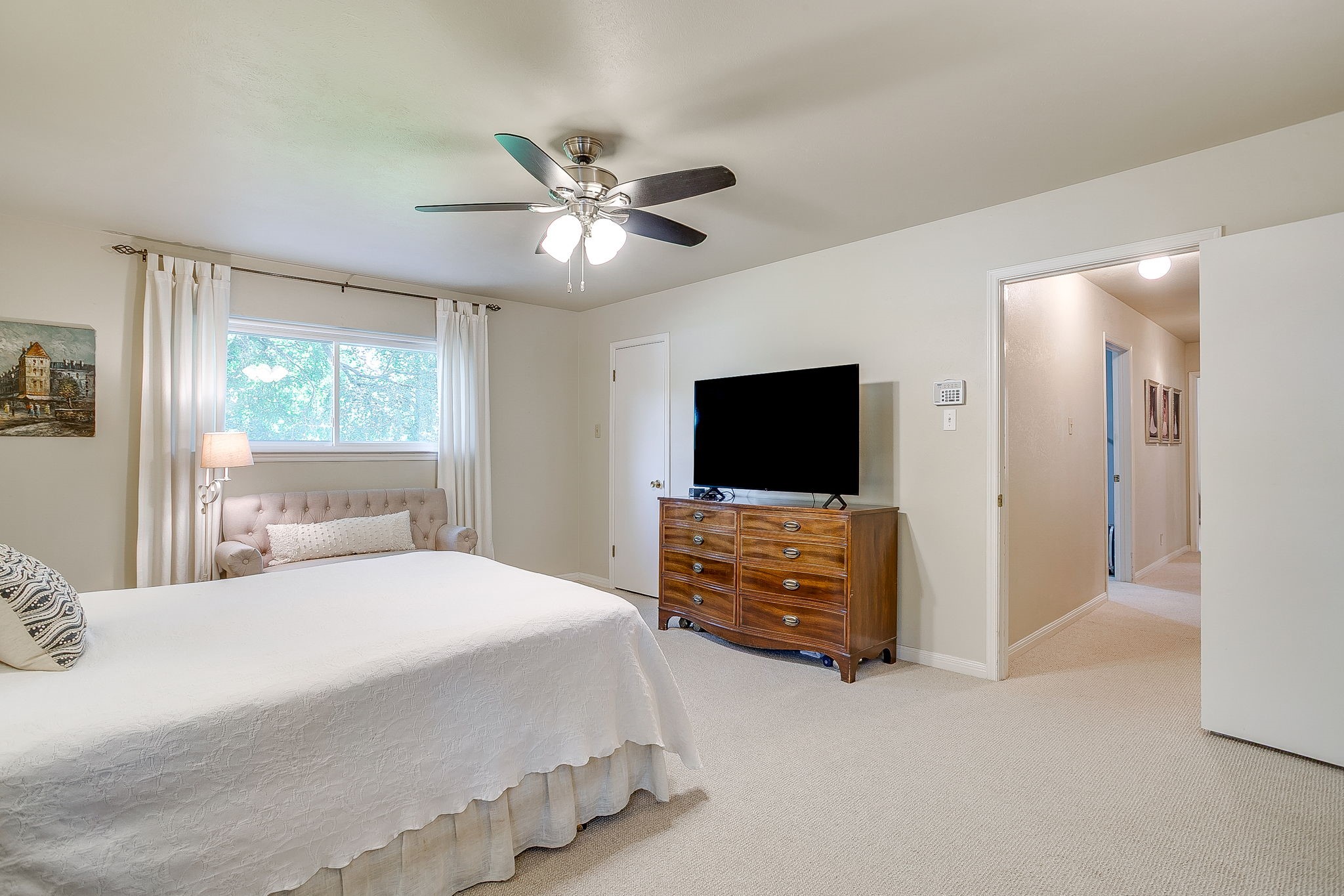 4305 Elmwood Drive Benbrook TX 76116
