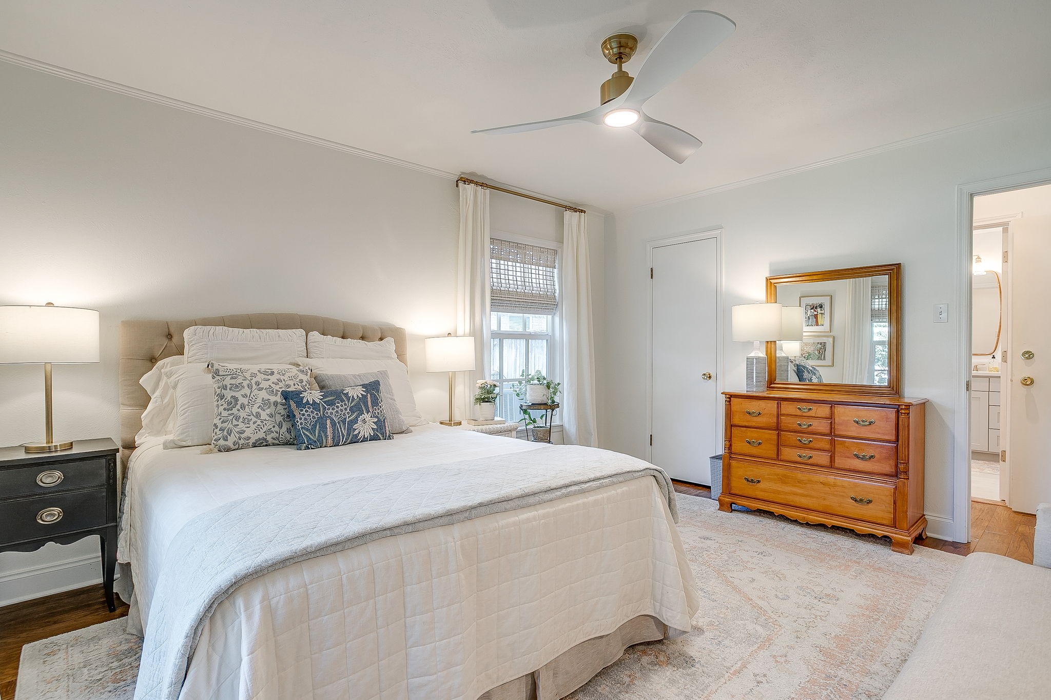 4305 Elmwood Drive Benbrook TX 76116