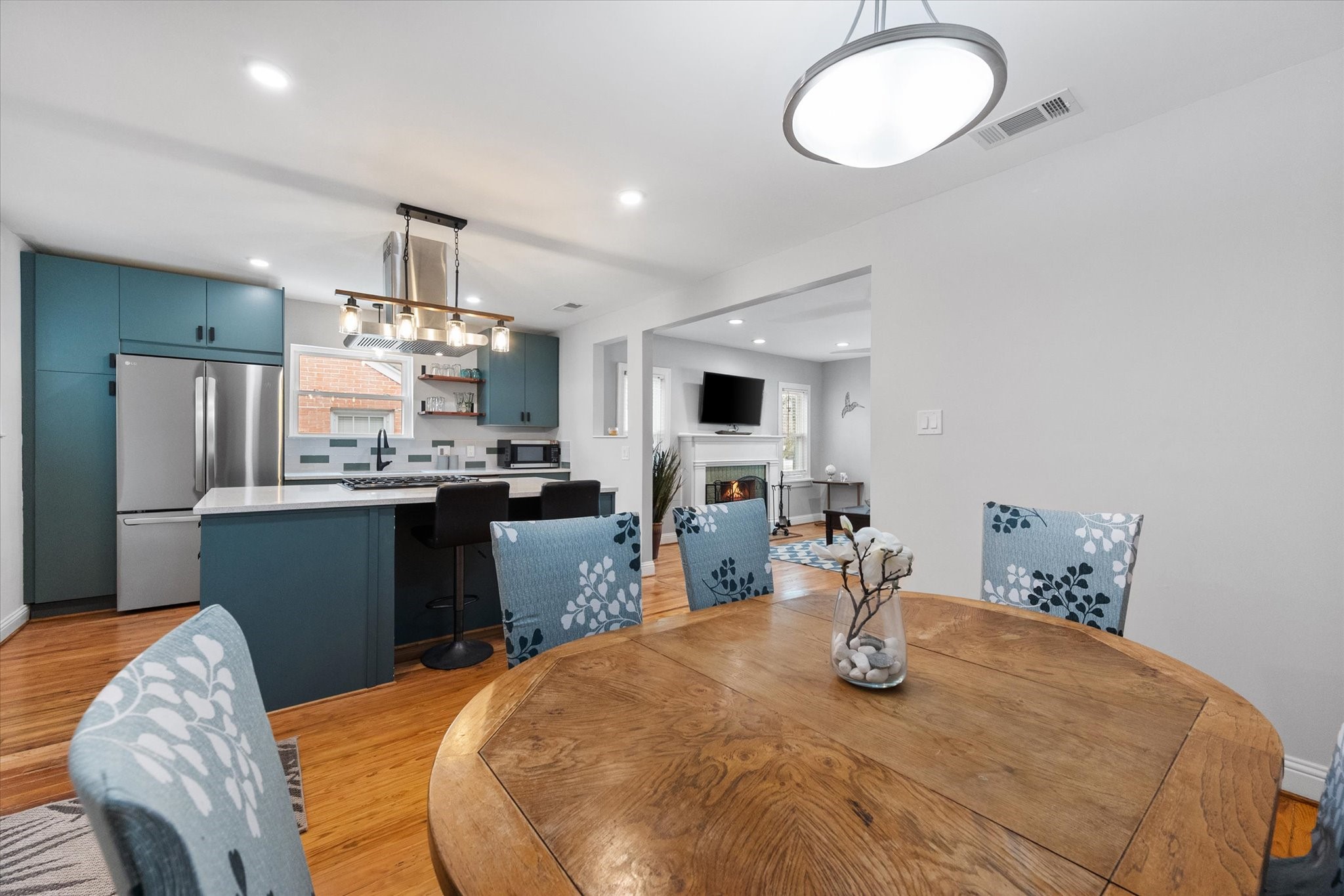 2624 Willing Avenue Fort Worth TX 76110
