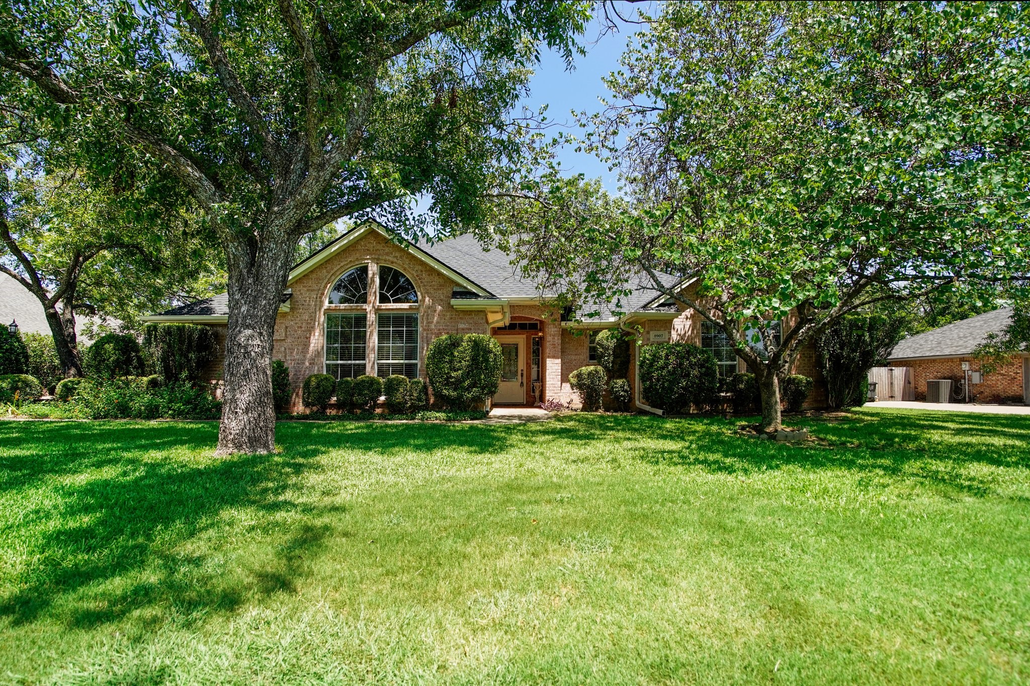 8907 Pleasant Hill Drive Granbury TX 76049