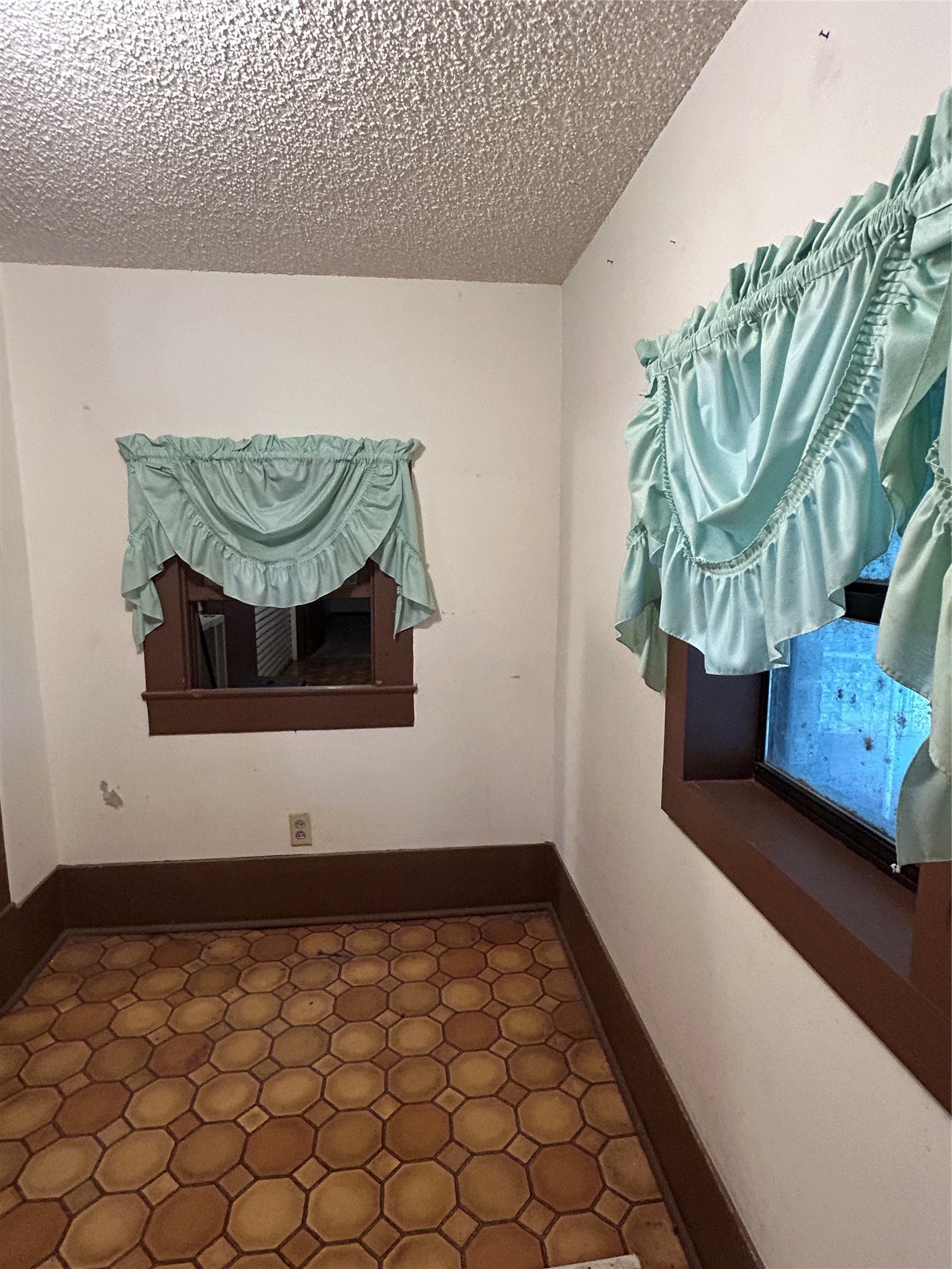 341 W Fm 574 Goldthwaite TX 76844
