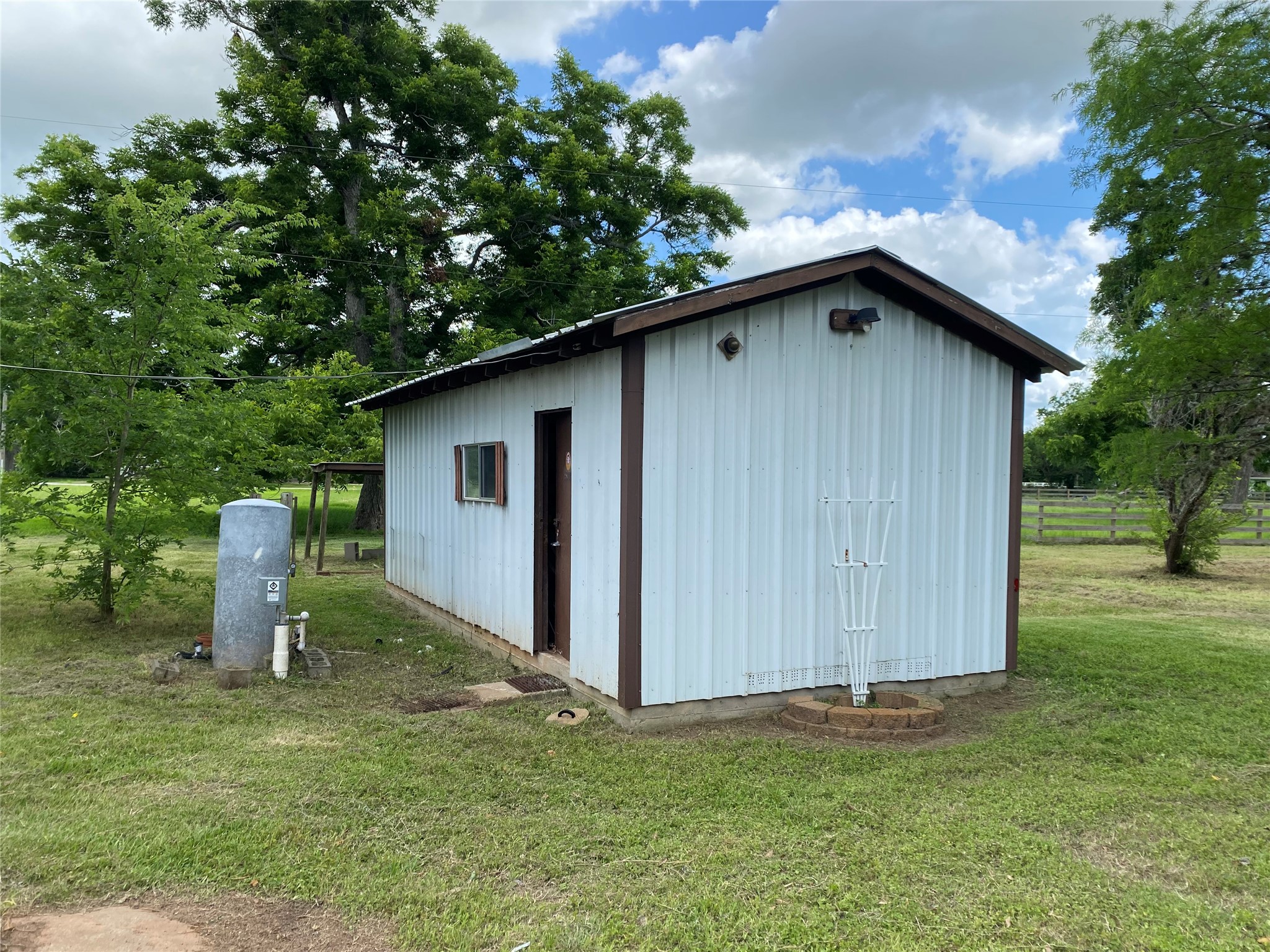 416 Fort Bend Drive Simonton TX 77485