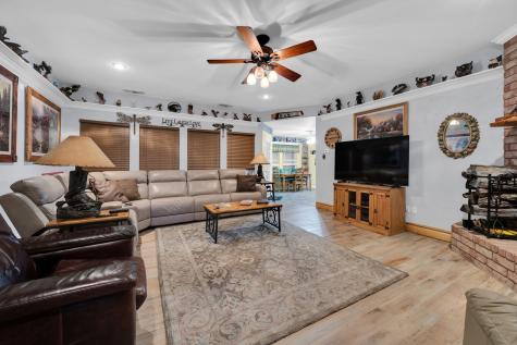 839 Walker Creek Road Ennis TX 75119