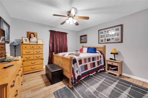 839 Walker Creek Road Ennis TX 75119