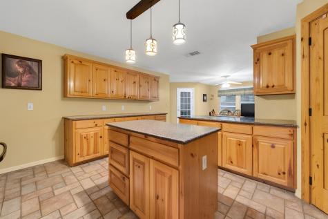839 Walker Creek Road Ennis TX 75119