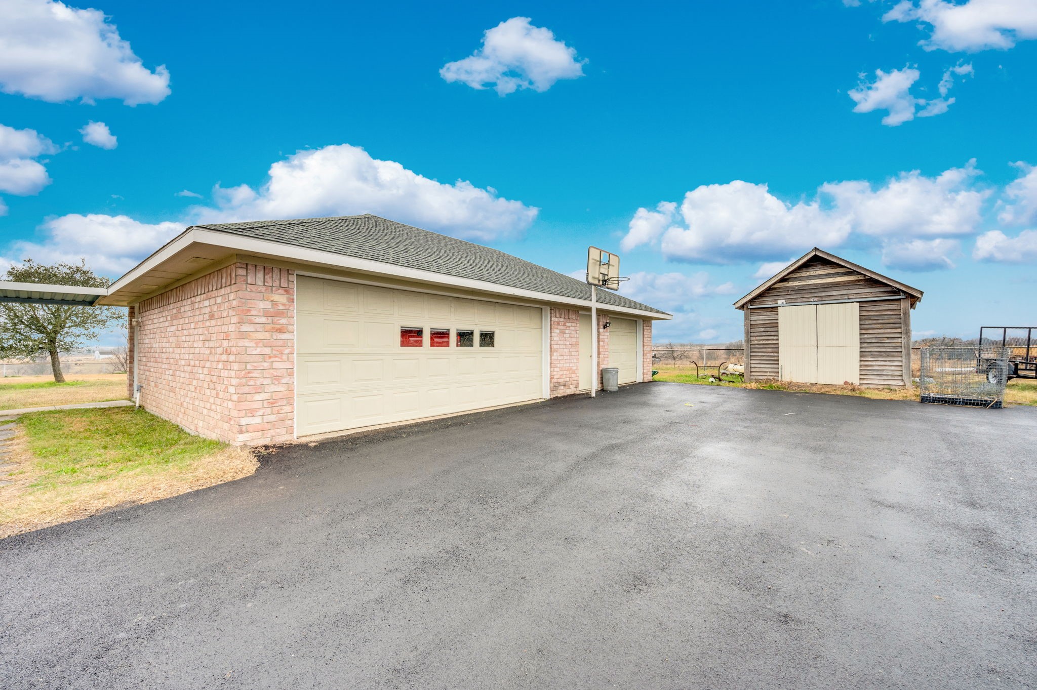 839 Walker Creek Road Ennis TX 75119