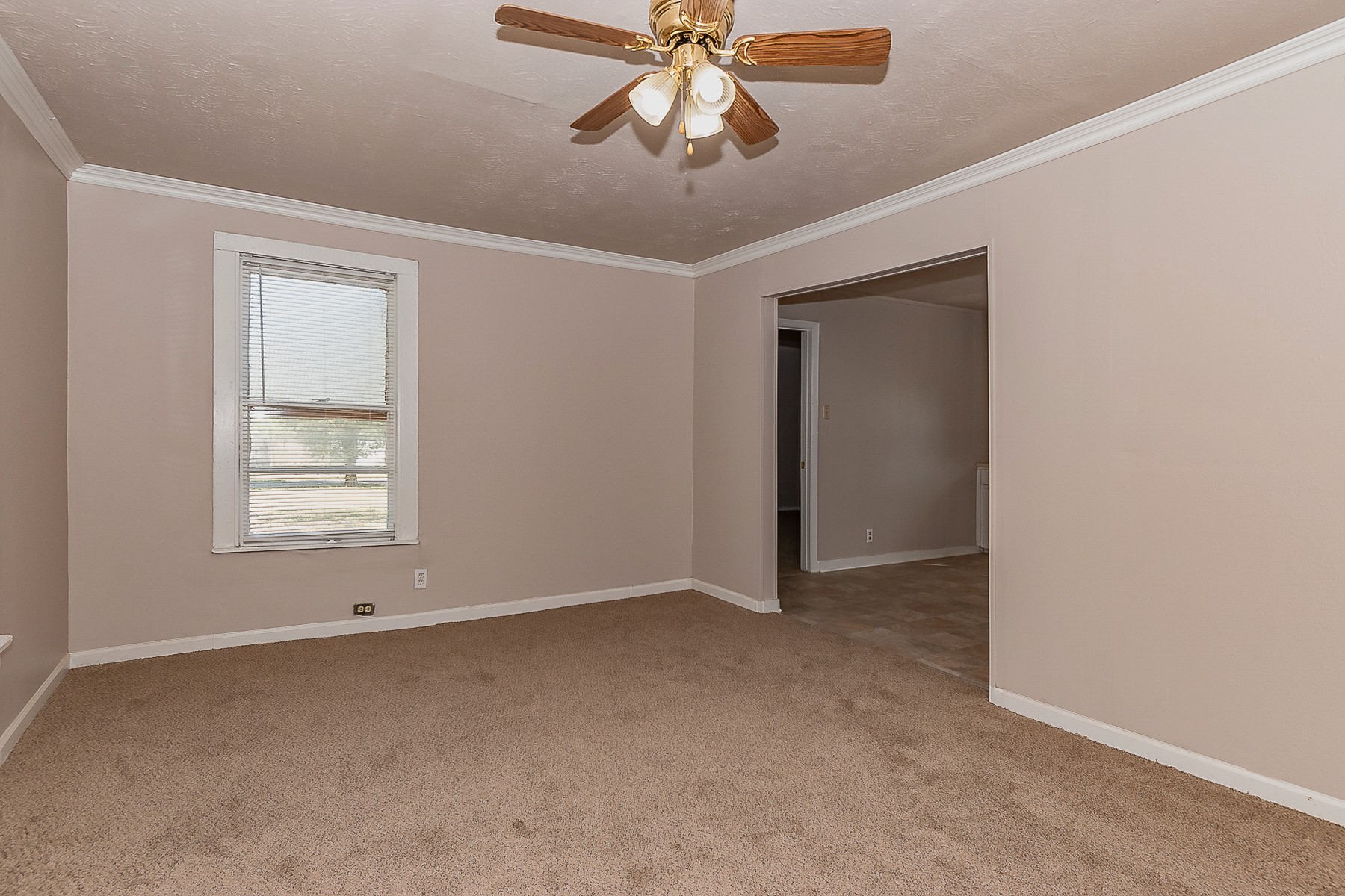 1611 Clark Street Greenville TX 75401