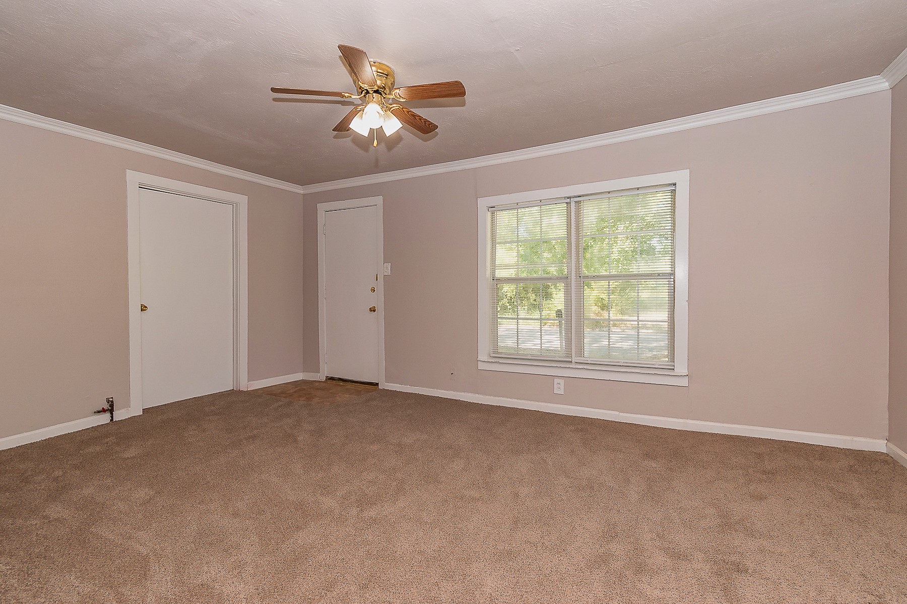 1611 Clark Street Greenville TX 75401
