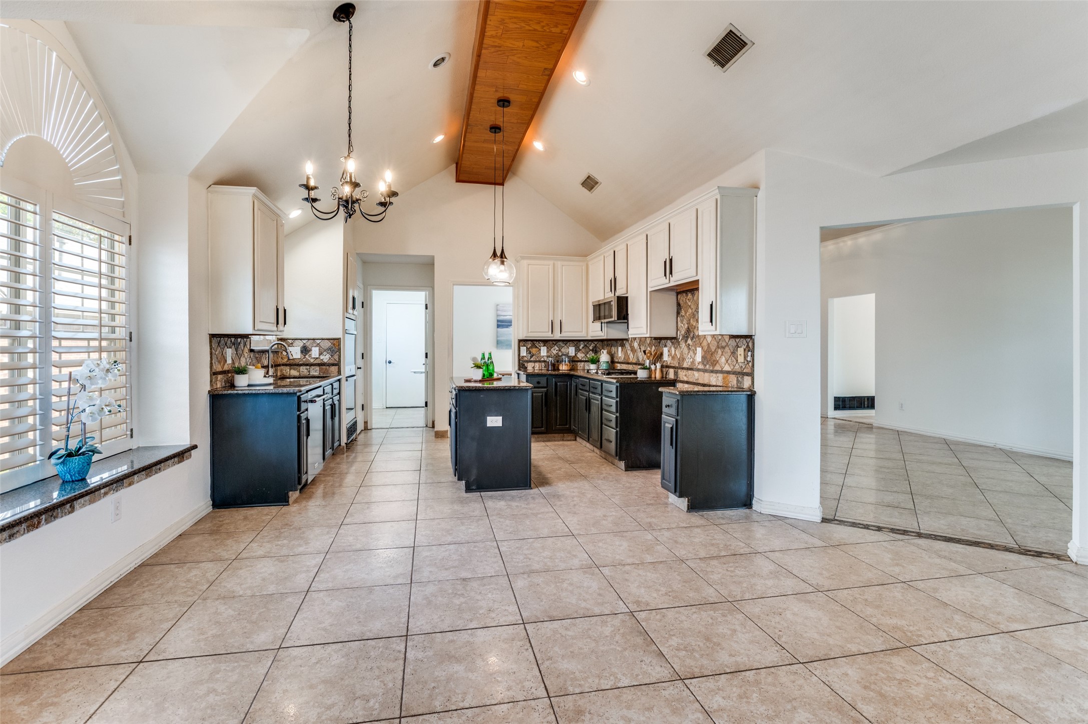 5444 Yellowstone Trail Fort Worth TX 76137