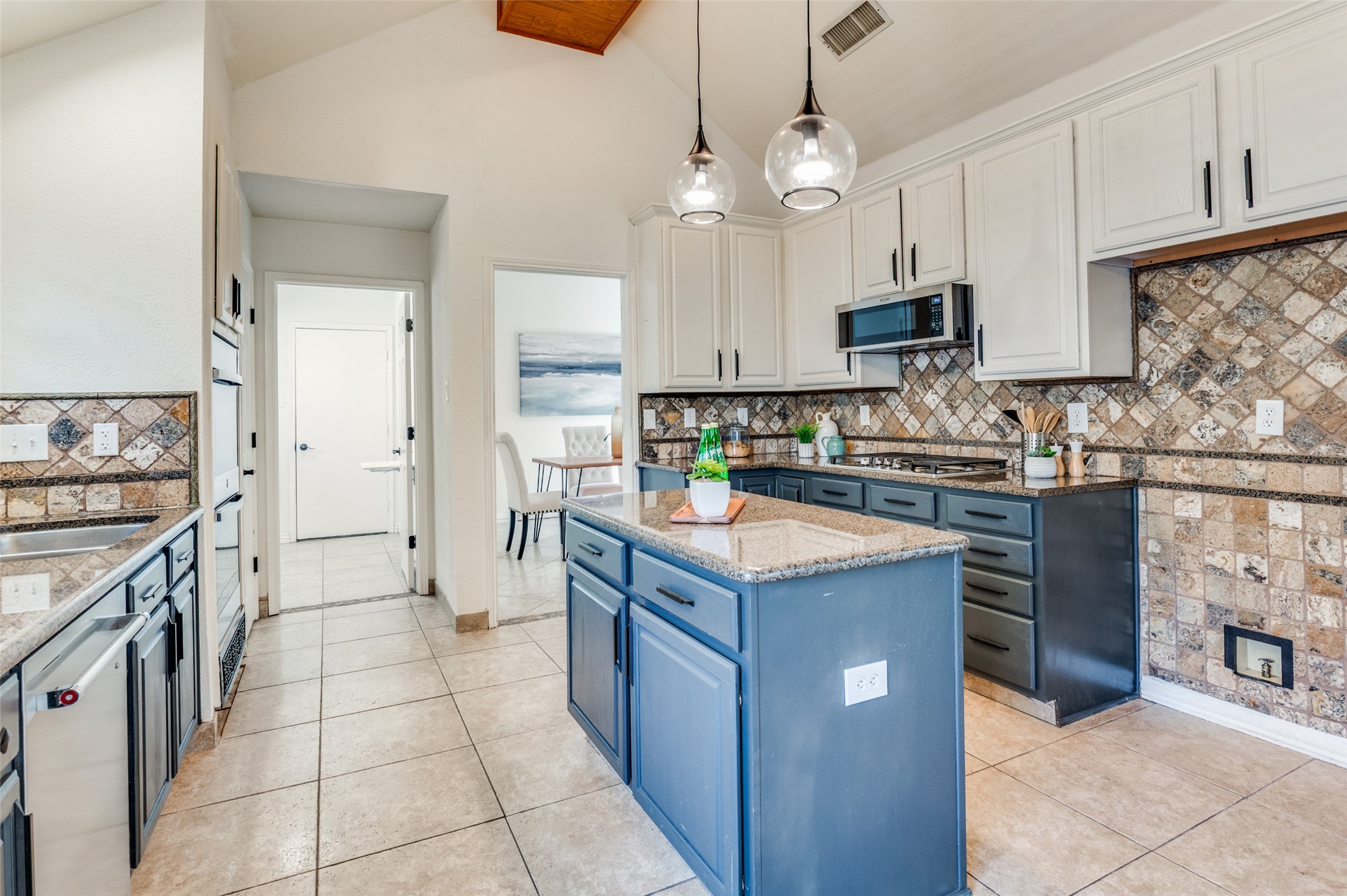 5444 Yellowstone Trail Fort Worth TX 76137