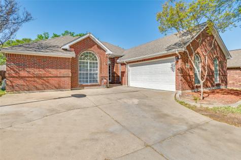 5444 Yellowstone Trail Fort Worth TX 76137