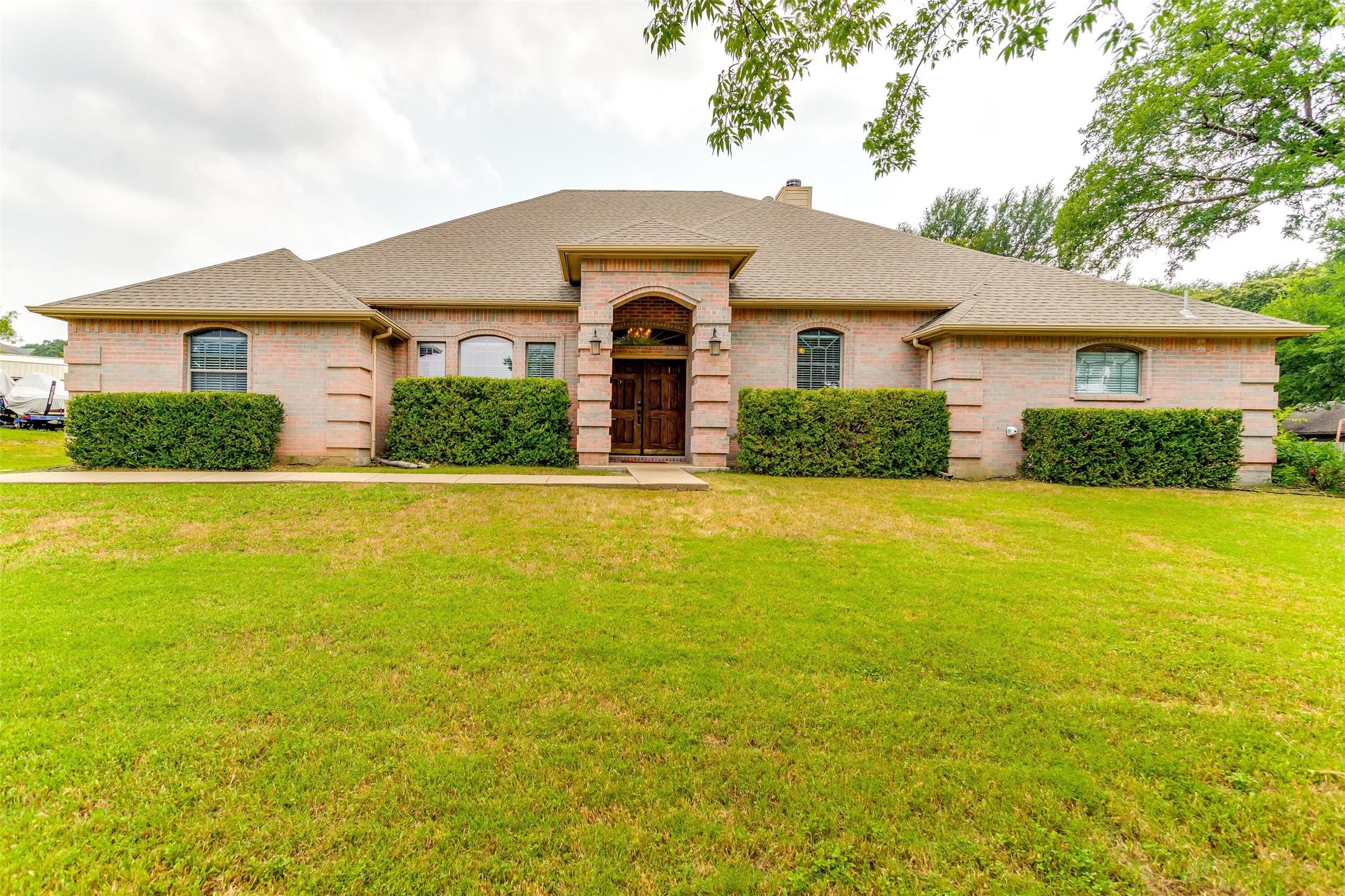 1105 NW Renfro Street Burleson TX 76028