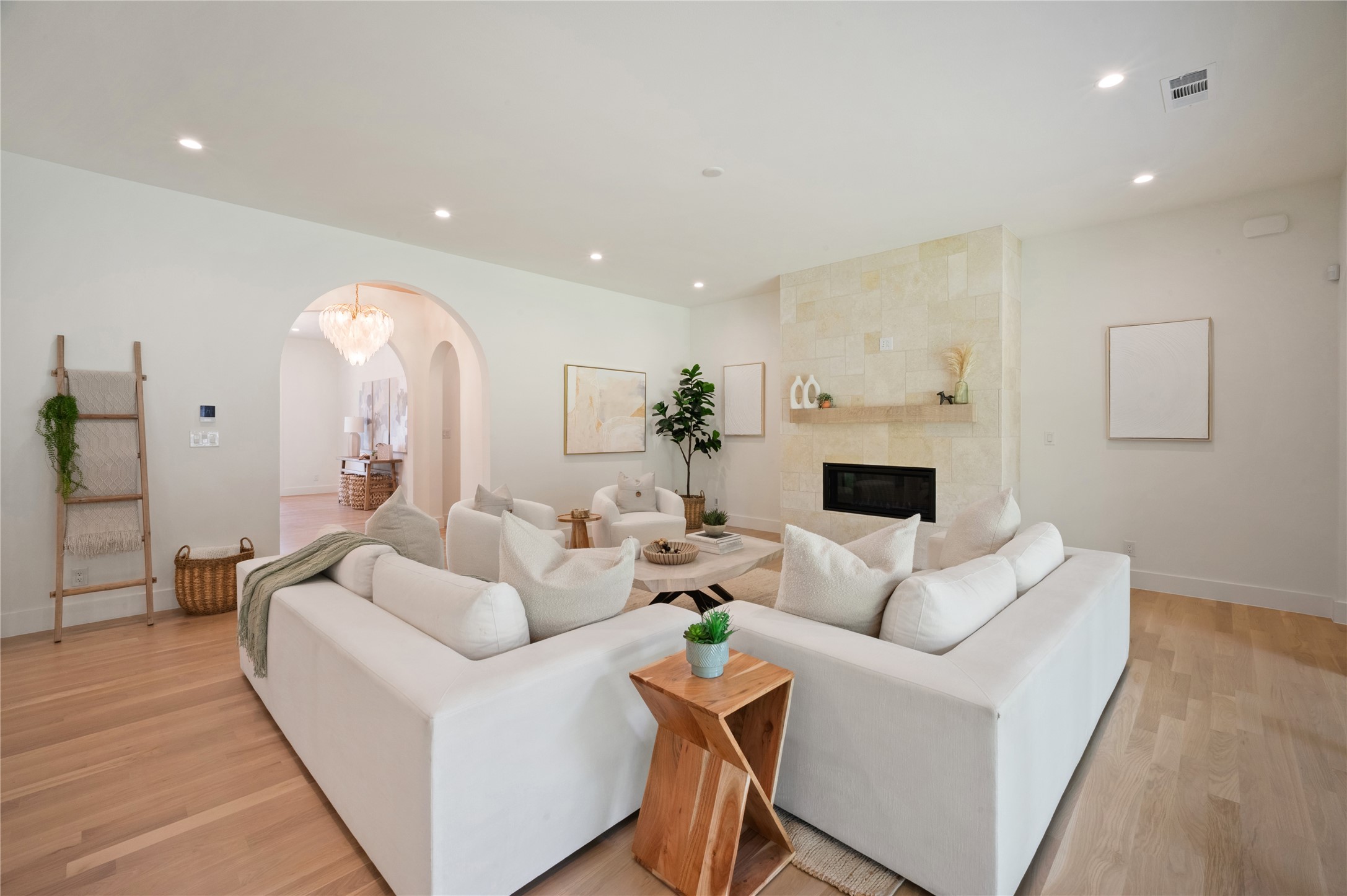 8716 Fawn Drive Dallas TX 75238