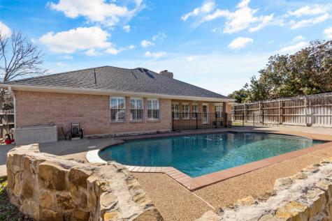 7512 Ramble Wood Trail Fort Worth TX 76132