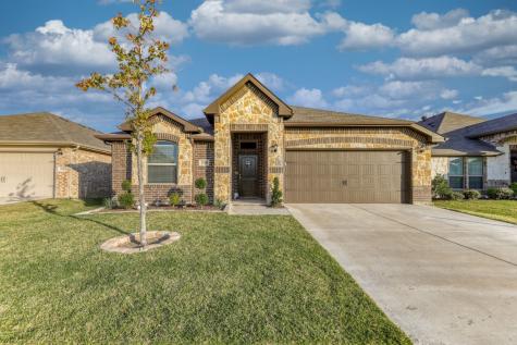 2569 Hadley Street Weatherford TX 76087