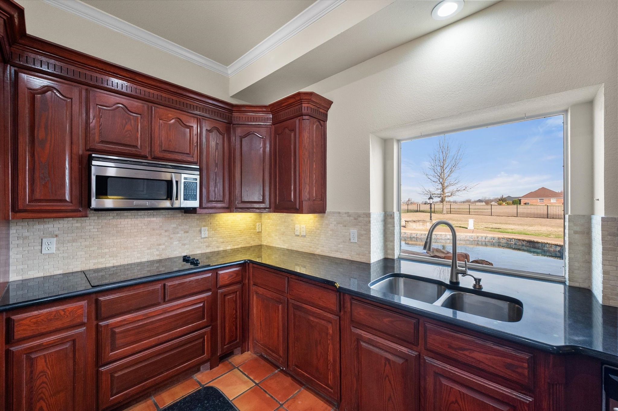 106 Lakeshore Drive Waxahachie TX 75165