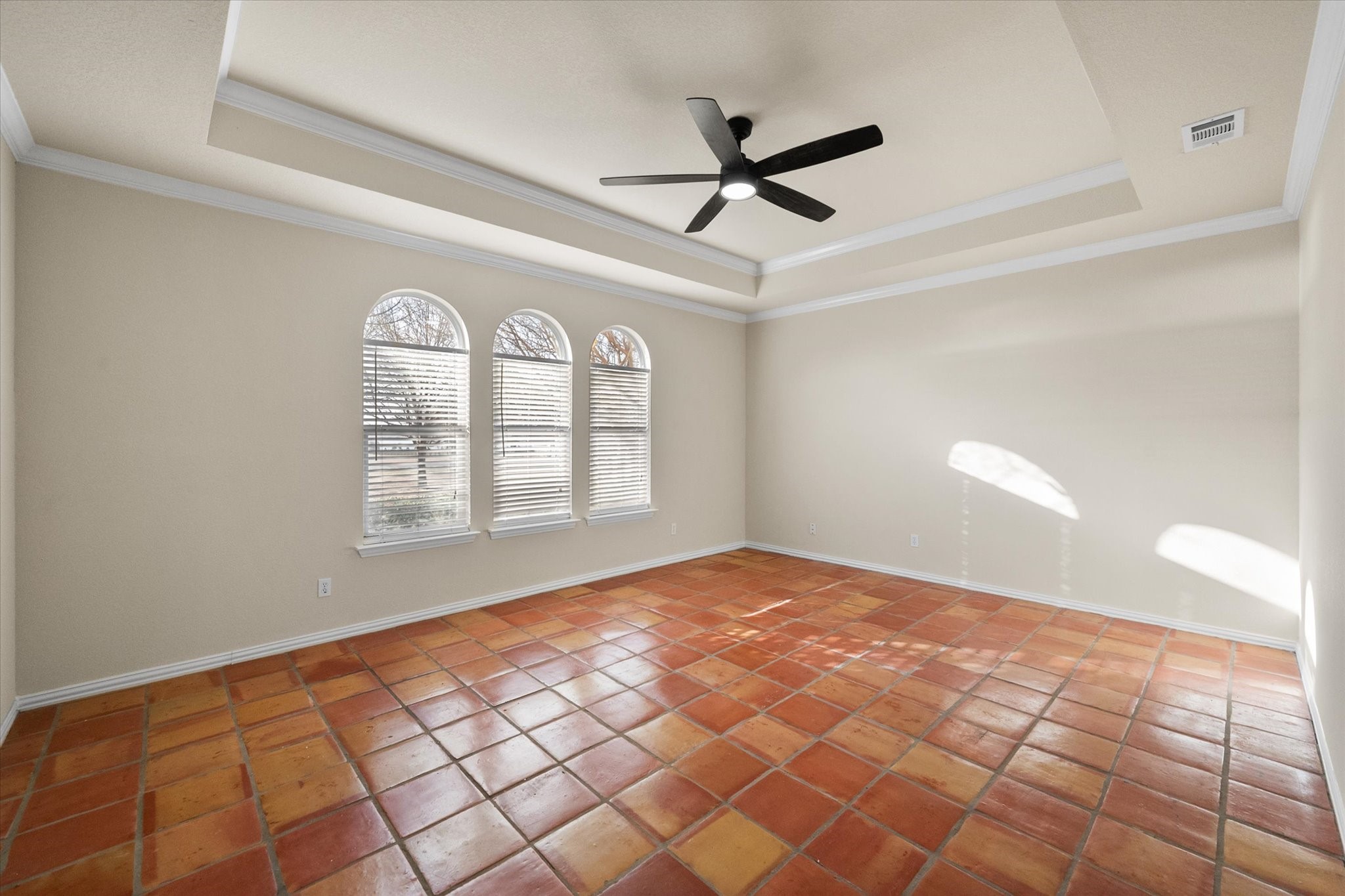 106 Lakeshore Drive Waxahachie TX 75165