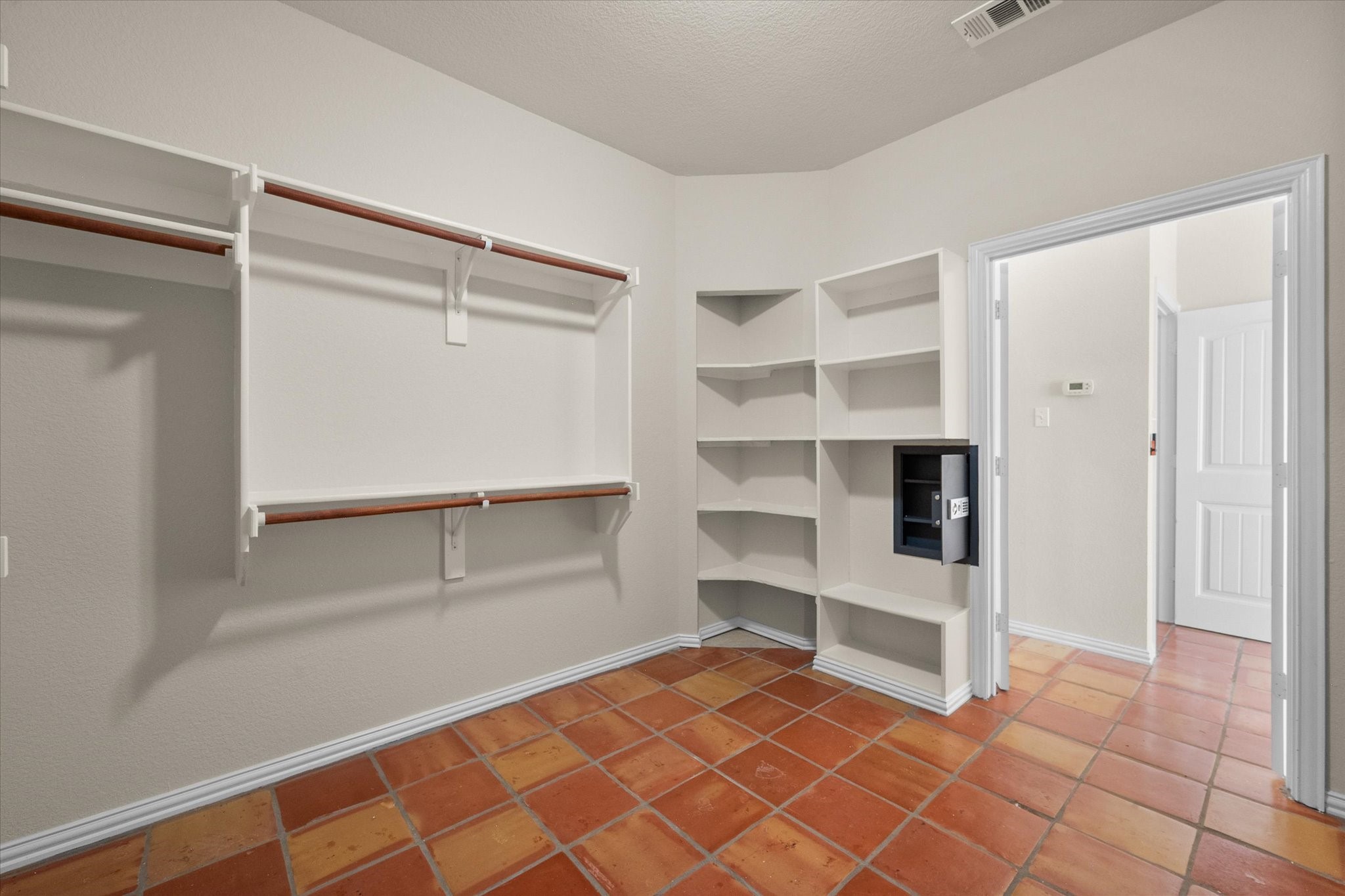 106 Lakeshore Drive Waxahachie TX 75165