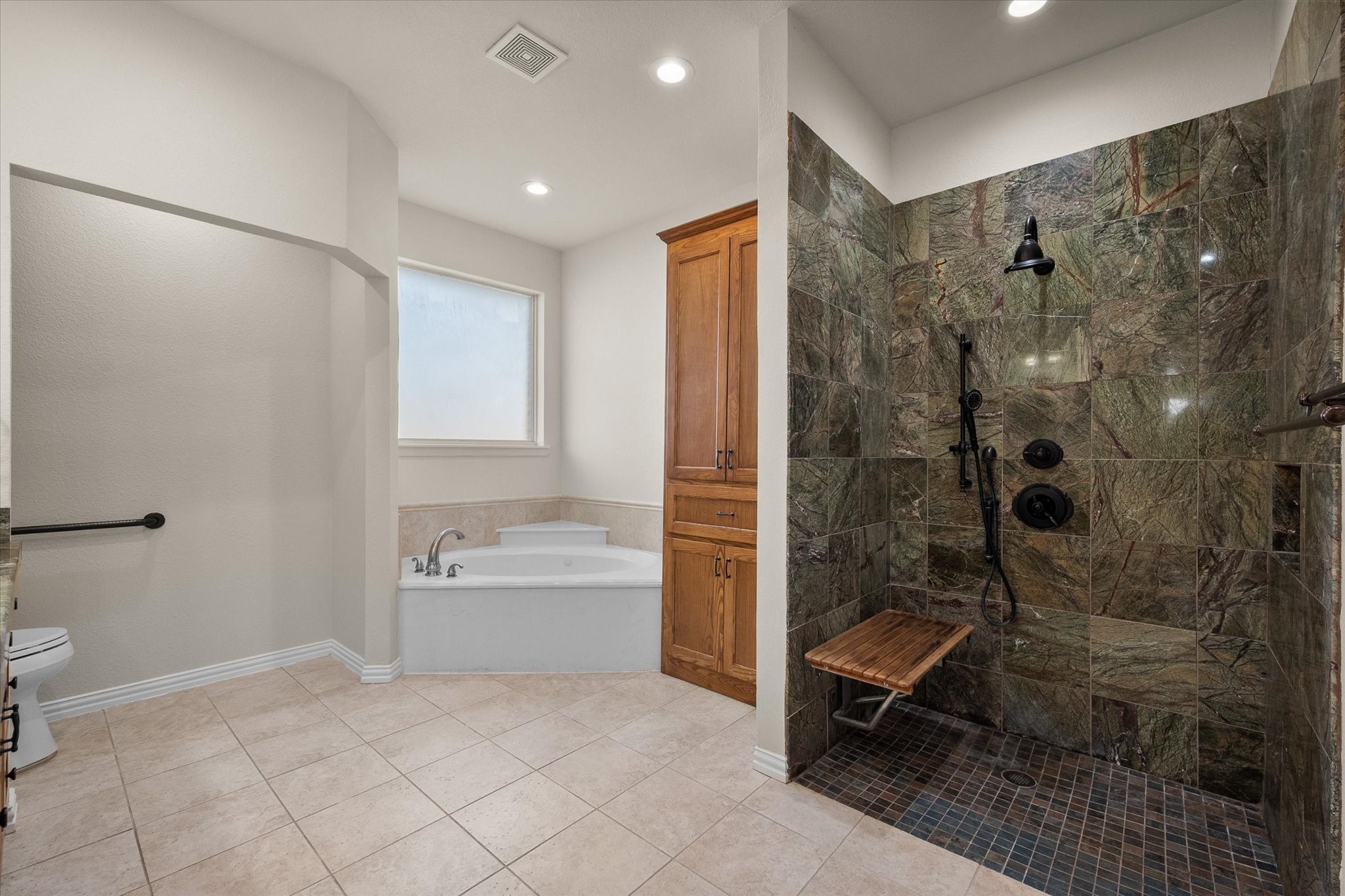 106 Lakeshore Drive Waxahachie TX 75165