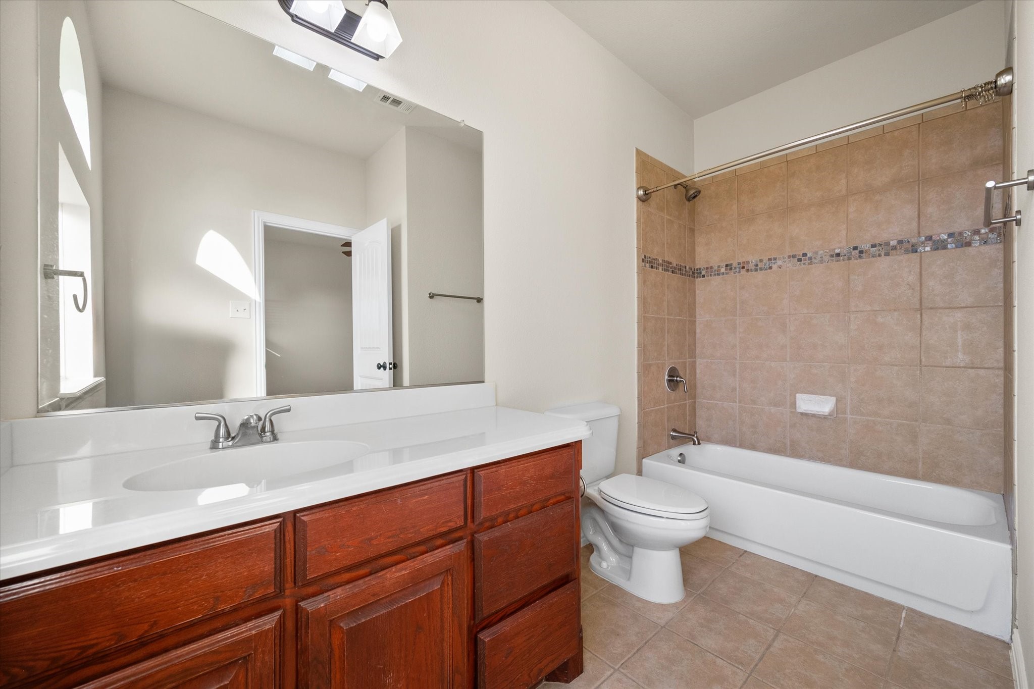 106 Lakeshore Drive Waxahachie TX 75165