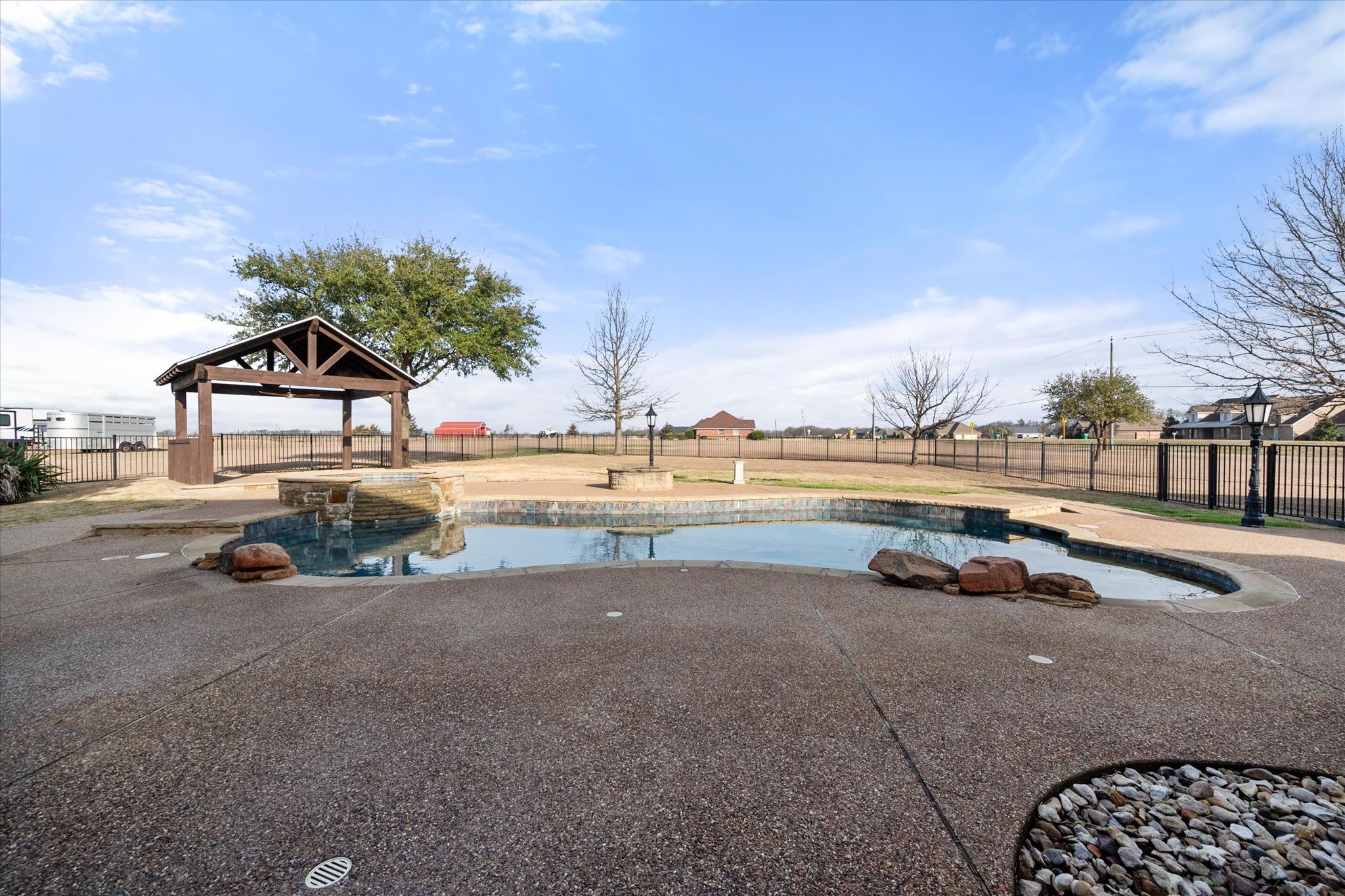 106 Lakeshore Drive Waxahachie TX 75165