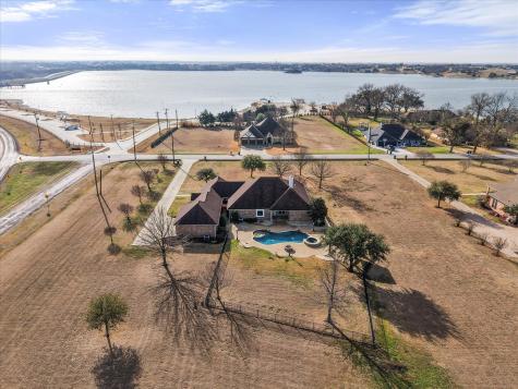 106 Lakeshore Drive Waxahachie TX 75165