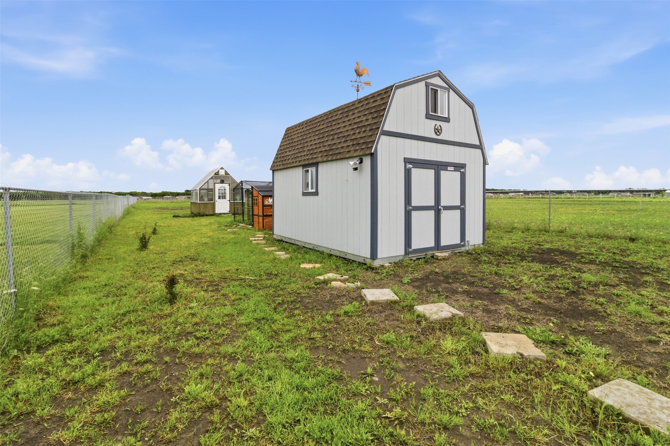 9013 County Road 1143 Leonard TX 75452