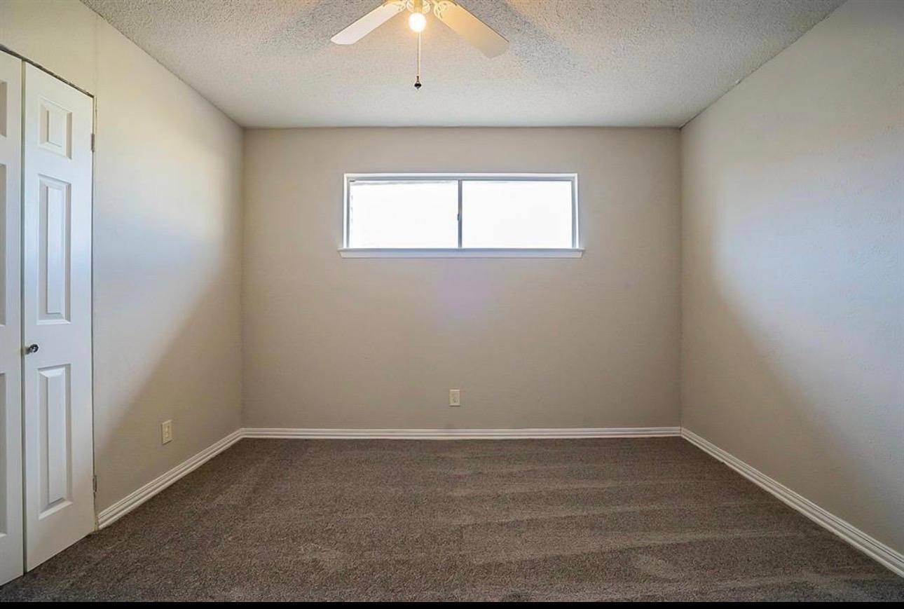 735 Valiant Circle Garland TX 75043