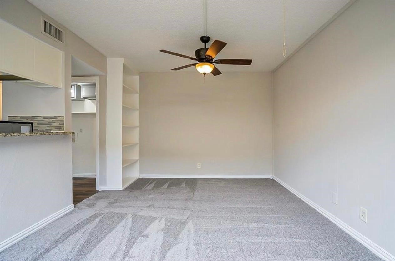 735 Valiant Circle Garland TX 75043