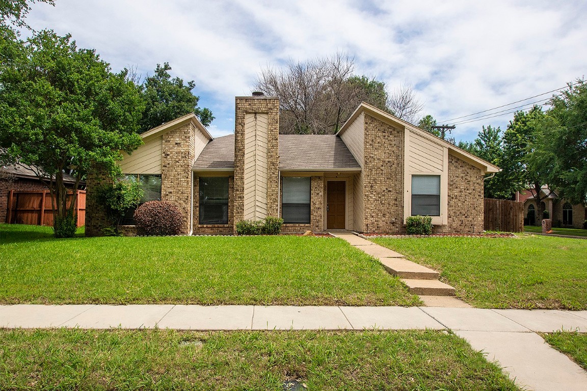 801 Sandhurst Drive Plano TX 75025