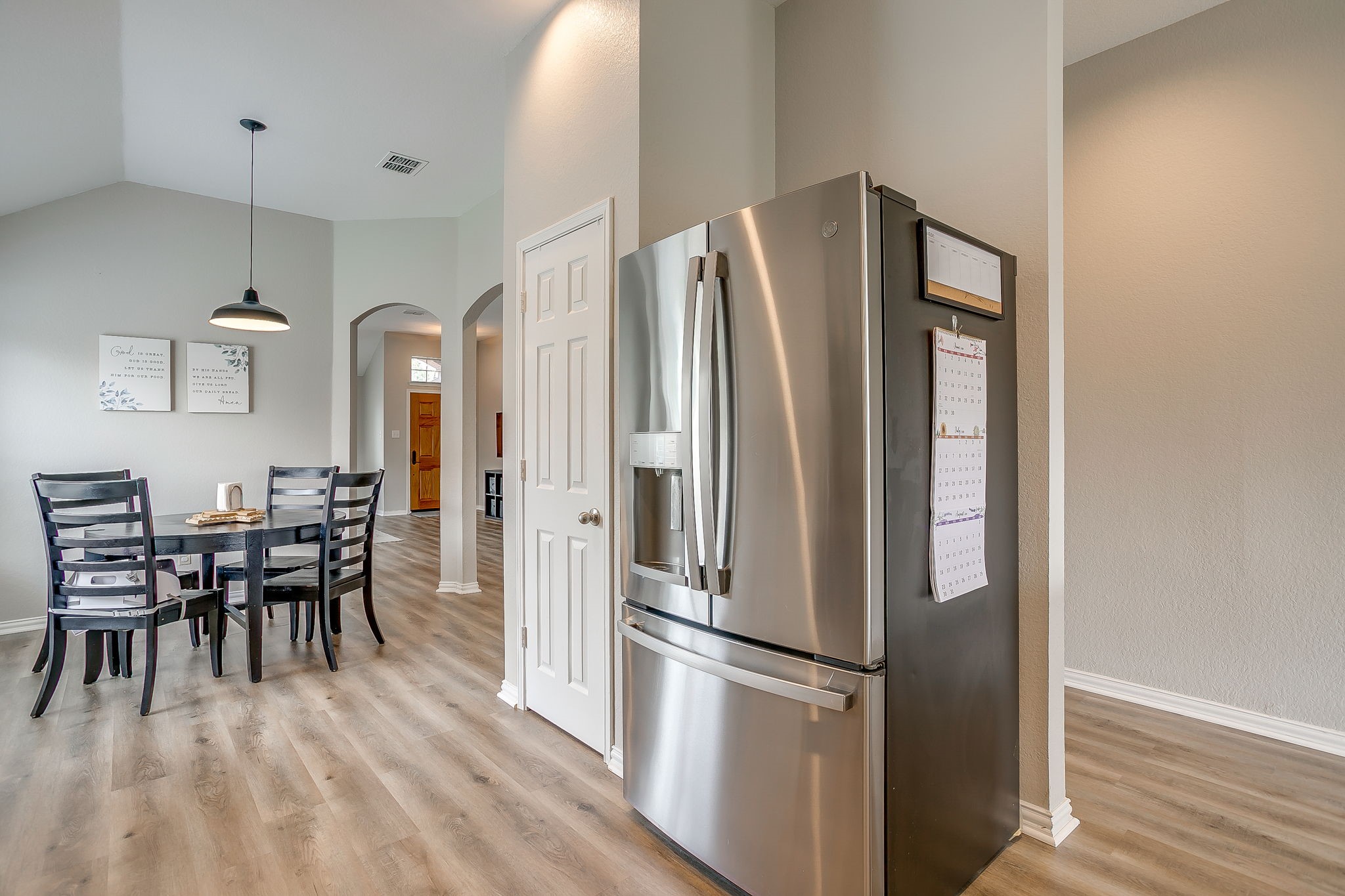 1124 Mourning Dove Drive Burleson TX 76028