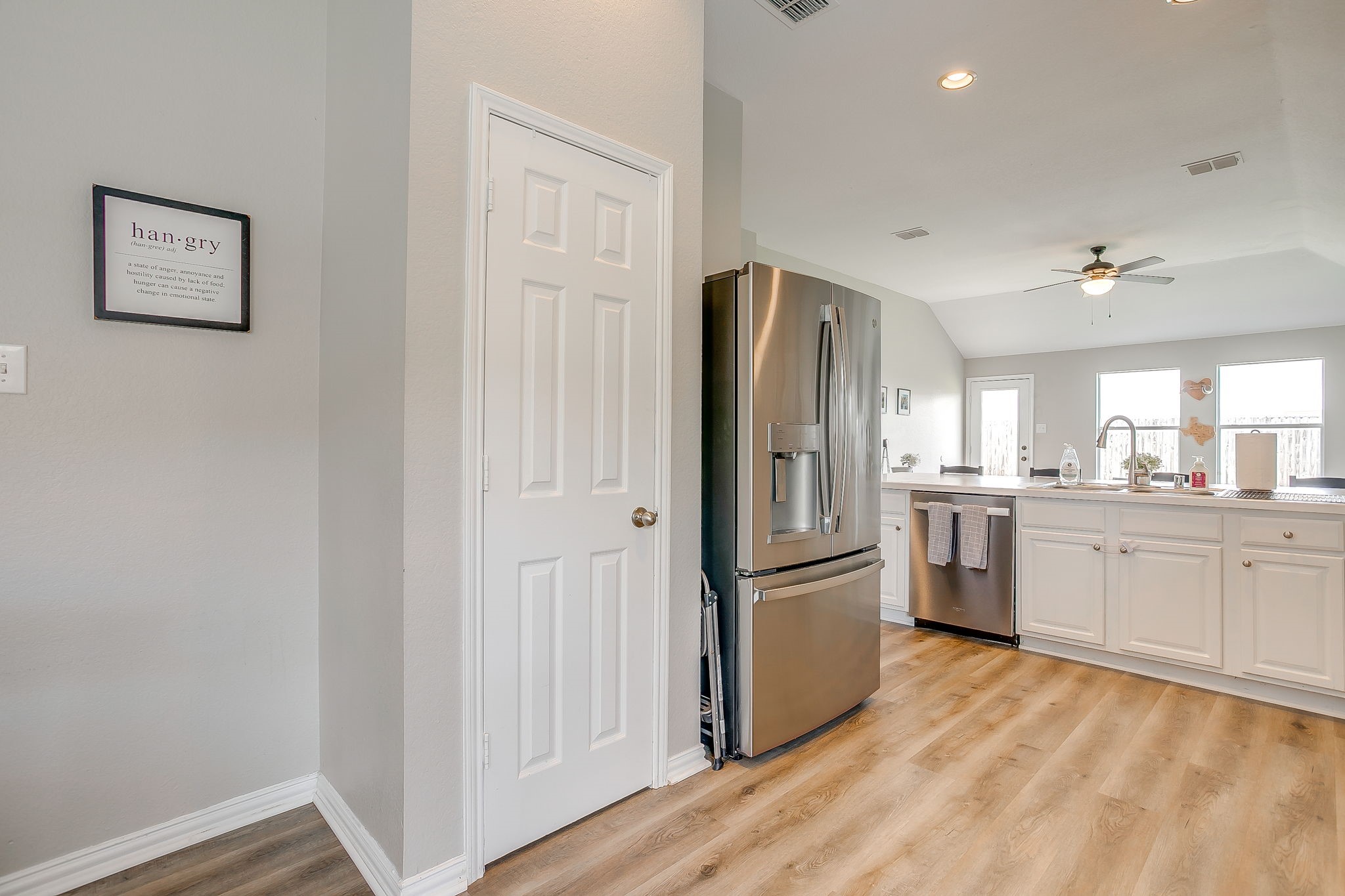 1124 Mourning Dove Drive Burleson TX 76028