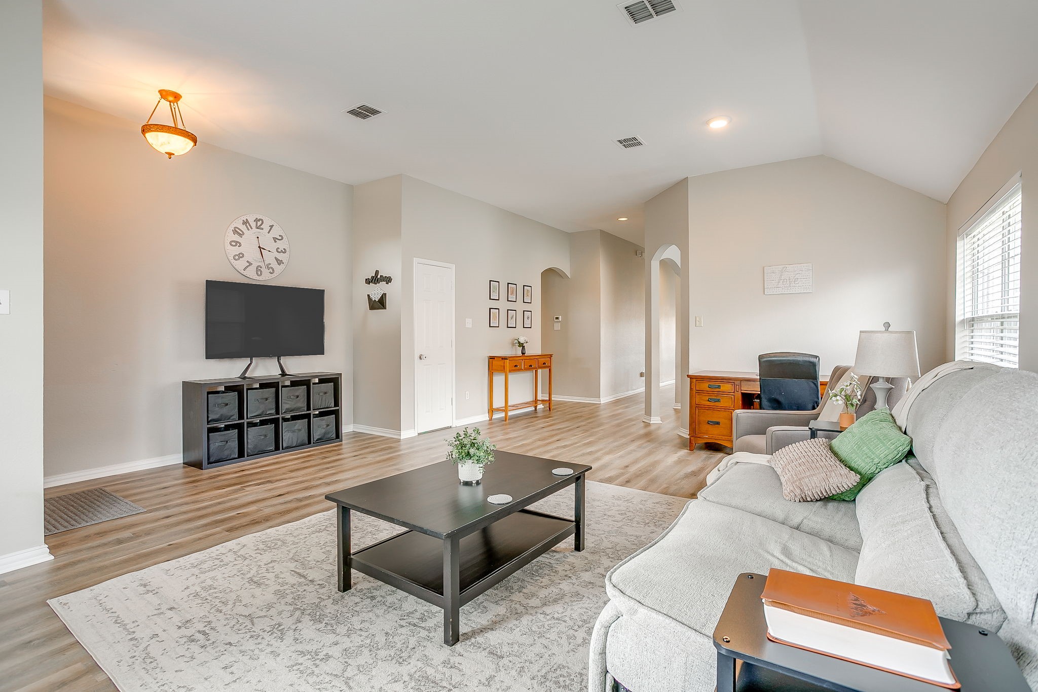 1124 Mourning Dove Drive Burleson TX 76028