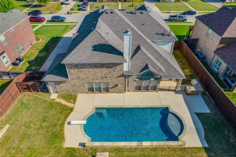 1348 Meadowview Drive Kennedale TX 76060